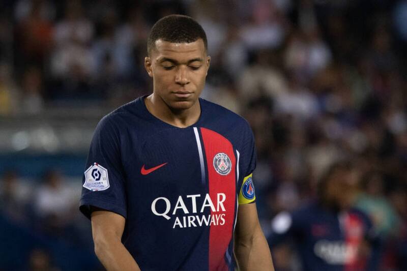 Mbappé vive días complicados en Francia