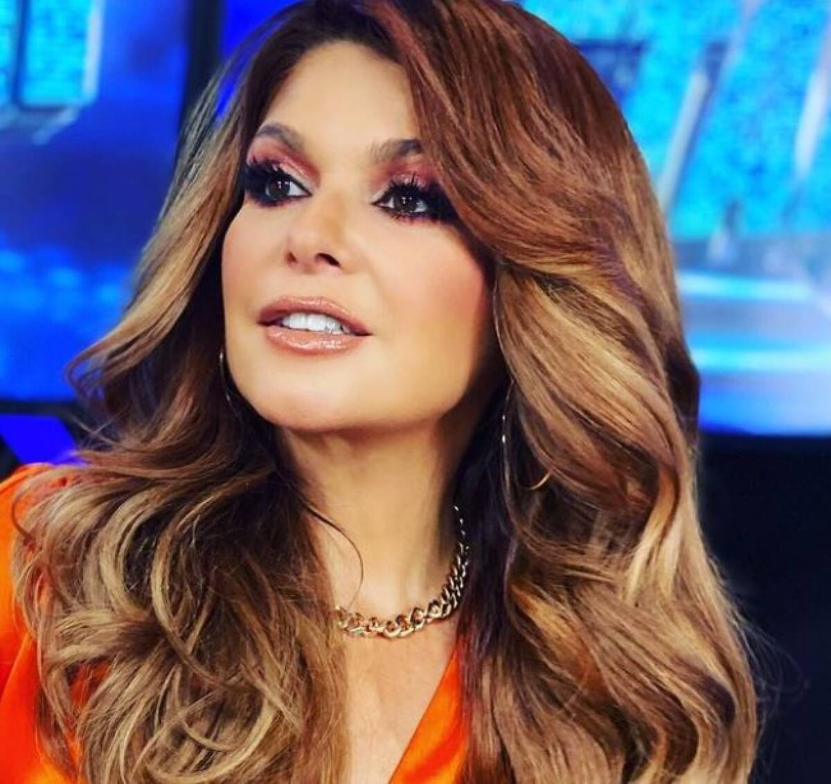 La famosa actriz de telenovelas lloró al recordar a su talentoso padre - Créditos: Instagram @itatic_oficial