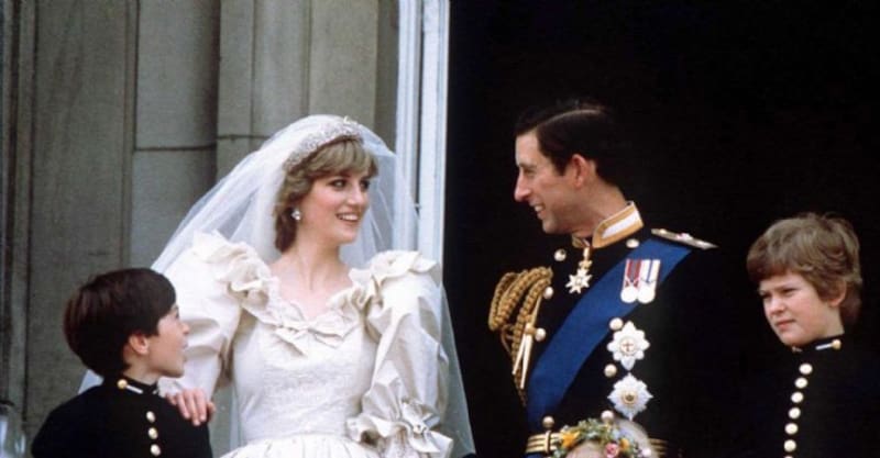 La pareja real se caso un 26 de julio de 1981.