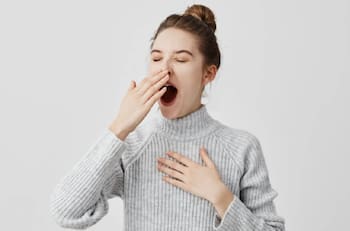 ¿Siempre tienes sueño? Estas son las vitaminas que necesitas tomar