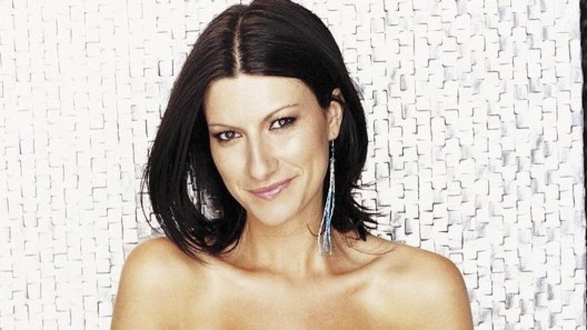 La cantante italiana Laura Pausini contará su vida en una película