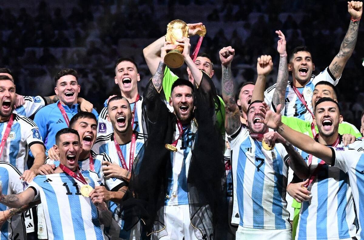 Fue campeón del mundo con Argentina, lo desechó su club y ahora se podría ir al fútbol de Turquía