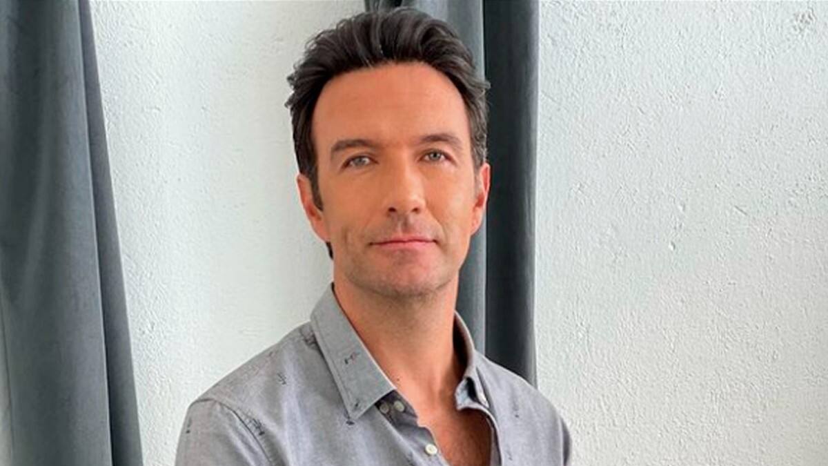 "Jamás le conté mi vida a Karla Souza": Leonardo de Lozanne responde a la actriz