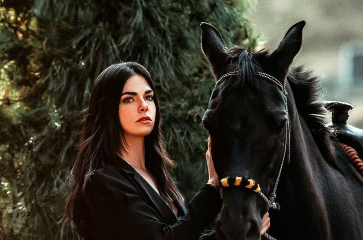 A Livia Brito le sale lo "desalmada" y estalla en contra de una revista mexicana