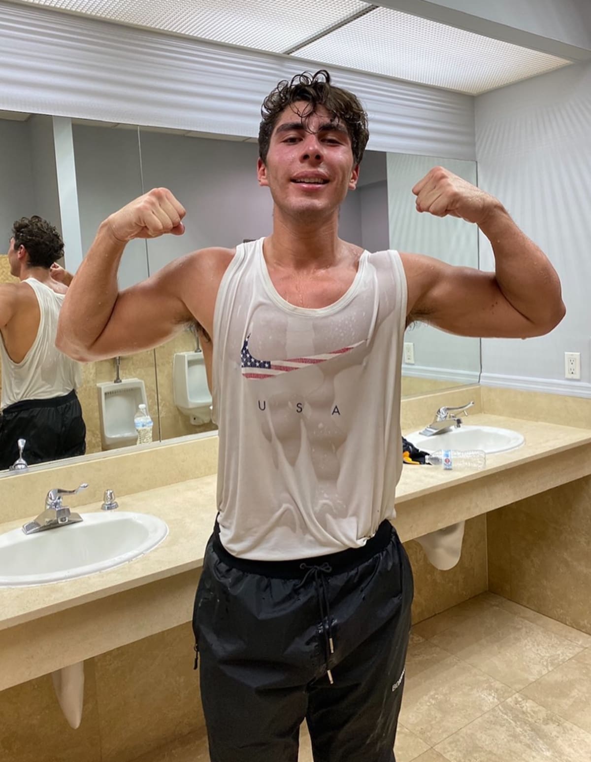 El hijo de Chayanne es también un influencer en redes sociales, donde tiene más de 370 mil seguidores.