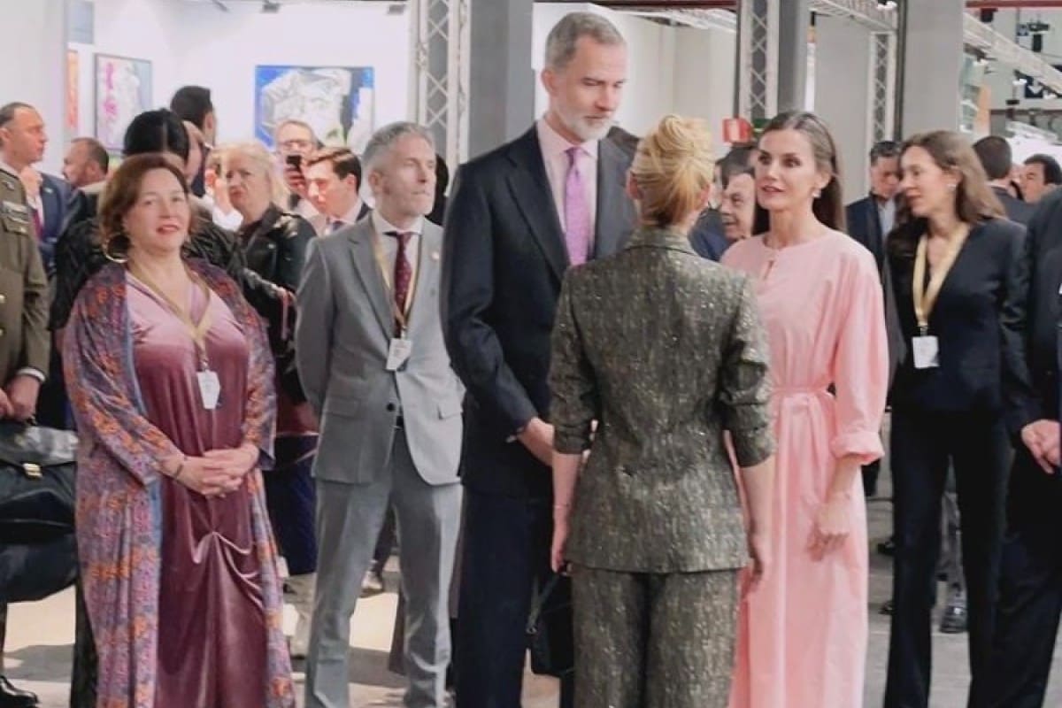 Los reyes españoles y la Primera Dama argentina Se reunieron en la Feria Arco Madrid 2023 - Créditos: Instagram: @fabiolaoficialok