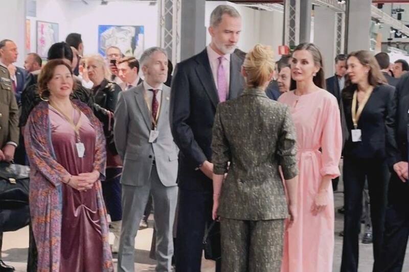 Los reyes españoles y la Primera Dama argentina Se reunieron en la Feria Arco Madrid 2023 - Créditos: Instagram: @fabiolaoficialok