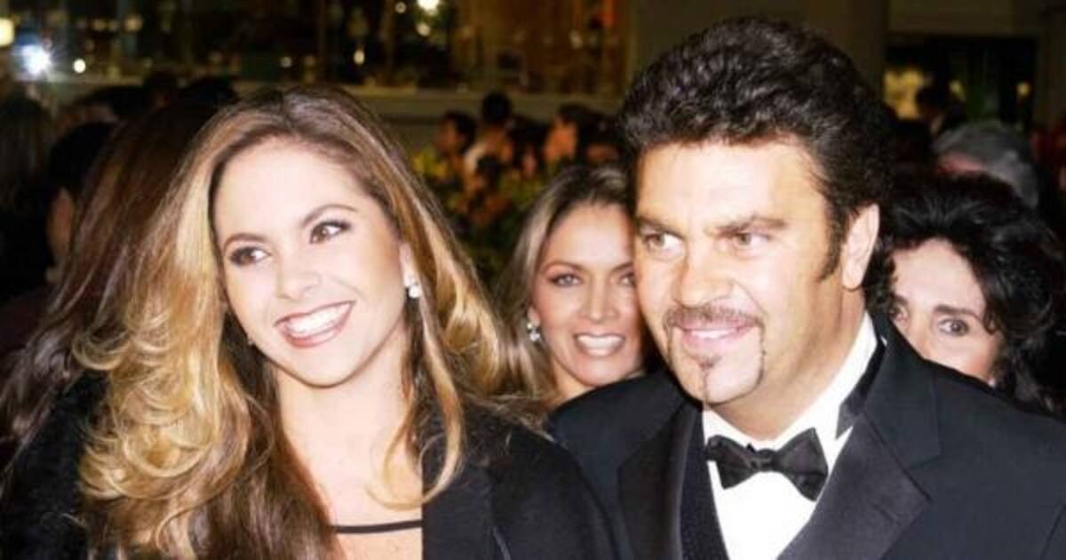 Lucero y Mijares Los cantantes se muestran cariño tras bambalinas de "El Retador" - Créditos: Foto de archivo