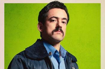 Luis Gerardo Méndez presume en redes sociales su nueva imagen para "Narcos México"