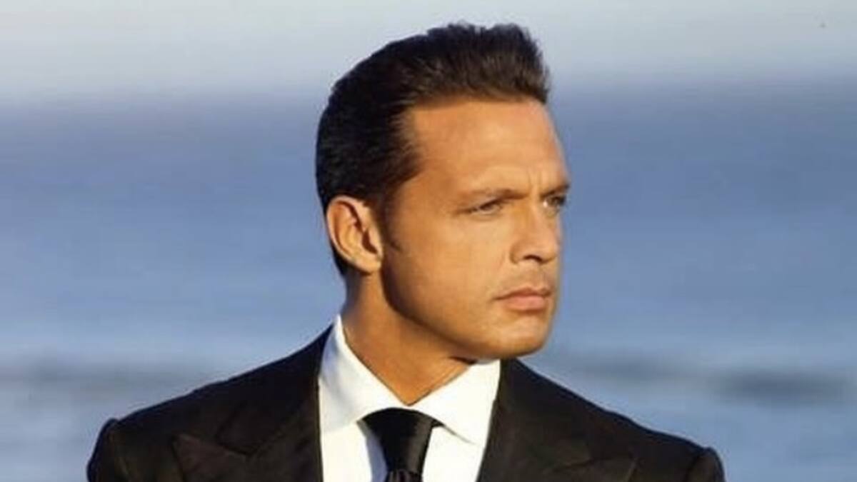 Luis Miguel tiene el mismo padecimiento que el presentador Pedro Sola