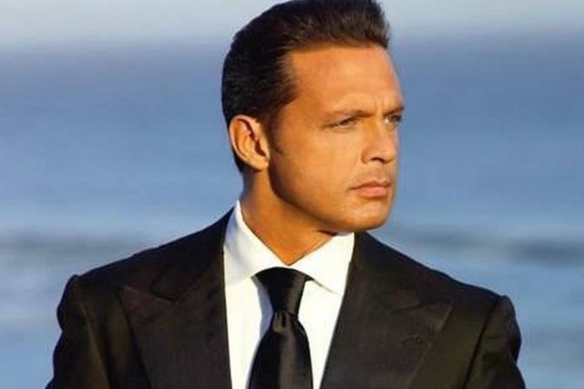Luis Miguel El cantante se ha dejado ver por las calles de Madrid - Créditos: Instagram @lmxlm