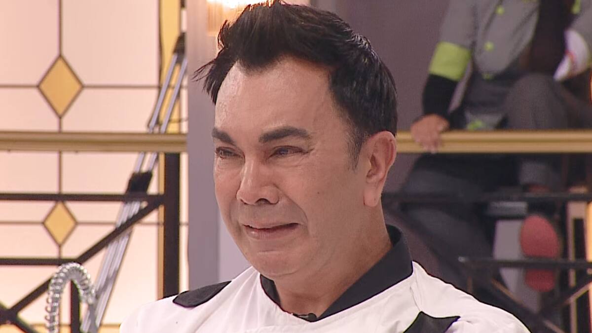 Luis Sandoval rompe en llanto y anuncia drástica decisión en El Internado: “No puedo… estoy estresado”