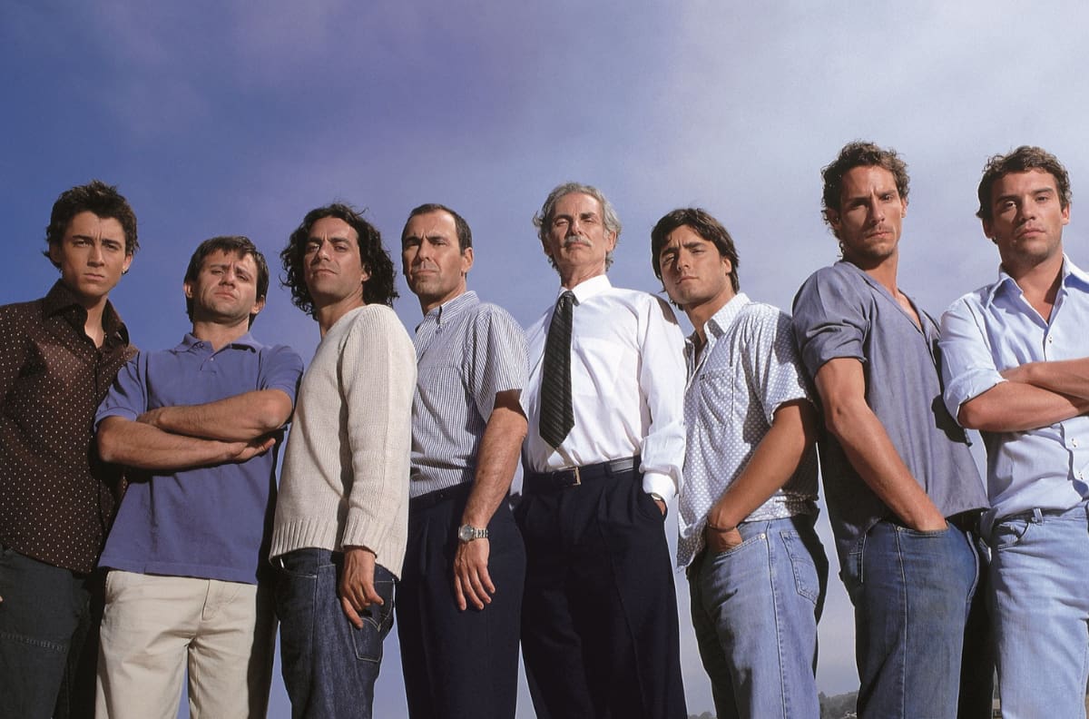 Machos regresa a la televisión: ¿Dónde y a qué hora ver la icónica teleserie de Héctor Noguera?