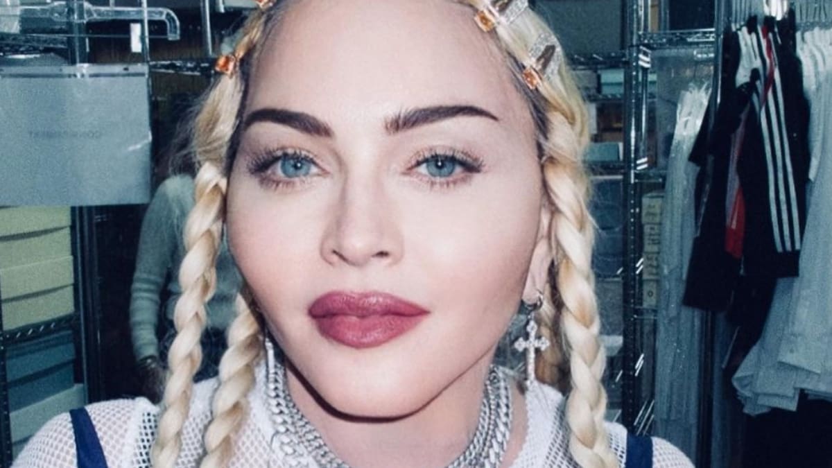 Captan a Madonna y sus hijos disfrutando de exclusivas vacaciones familiares