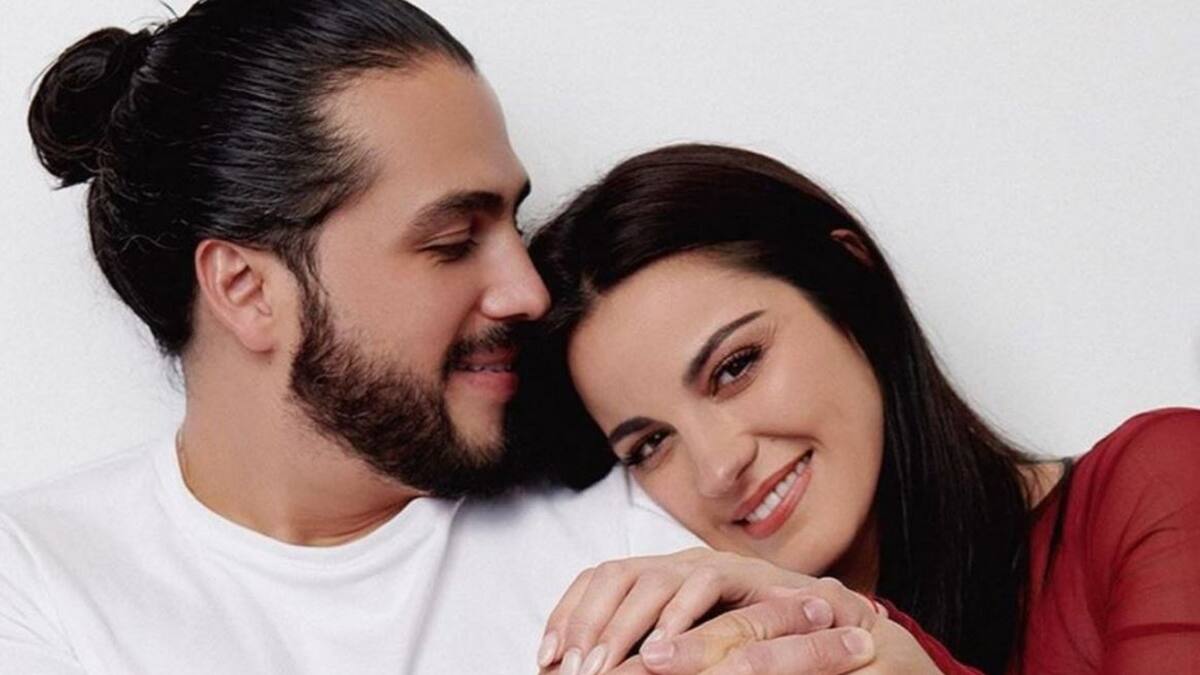 Critican a Maite Perroni por romance con Andrés Tovar y la comparan con Karla Panini