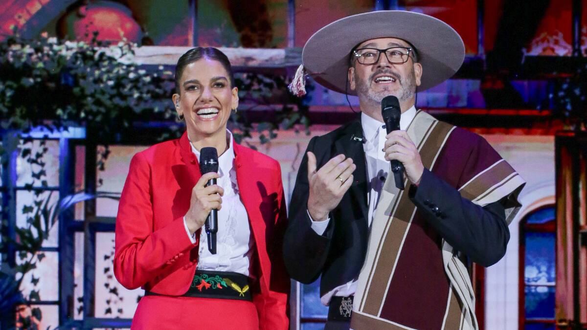 Full transparencia: El osado look de María Luisa Godoy en la noche inaugural de Olmué 2026