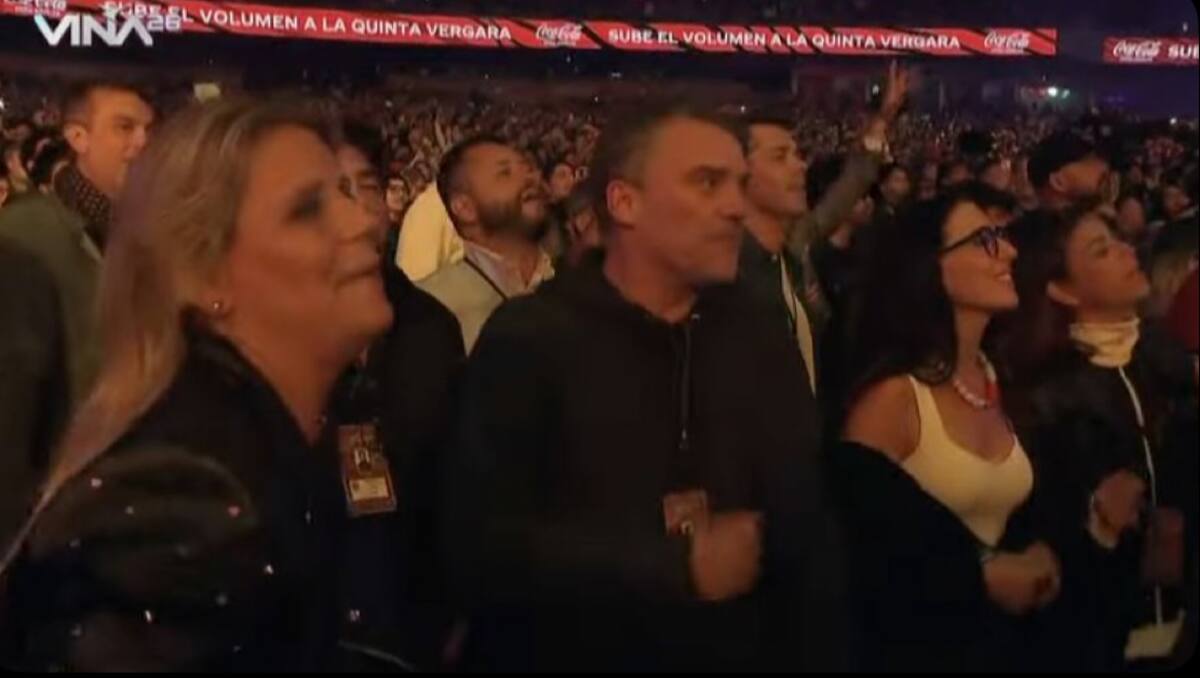 La periodista de Mega se llenó de críticas.