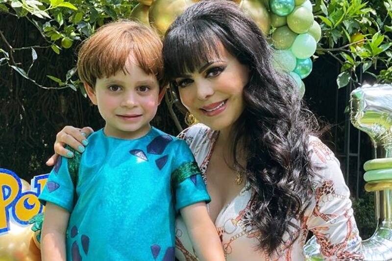 Maribel Guardia  La cantante y actriz reapareció en redes compartiendo un emotivo momento con su querido nieto 
 - Créditos: Instagram