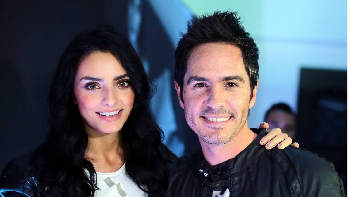 Aislinn Derbez y Mauricio Ochmann se van de viaje con su hija, Kailani