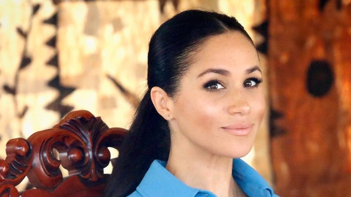 El príncipe Carlos tiene una tierna fotografía junto a Meghan Markle en su casa