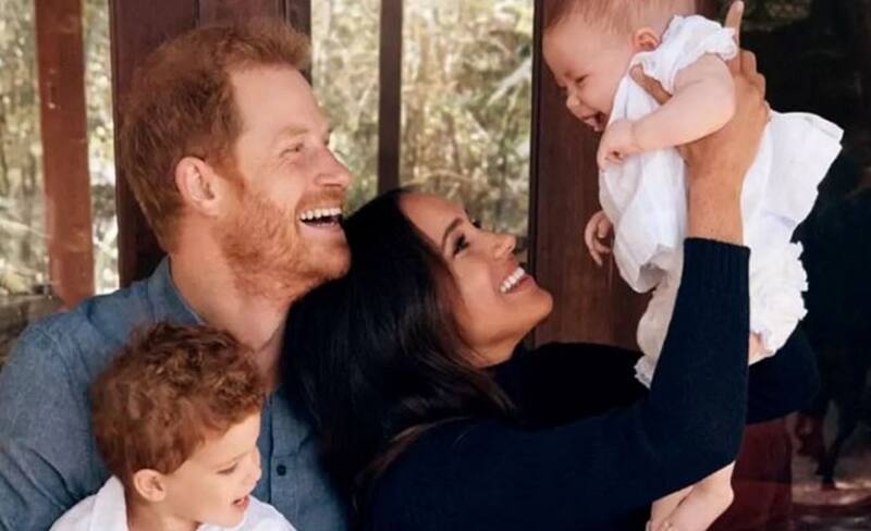 Meghan Markle y el príncipe Harry dejaron Inglaterra para proteger su privacidad.   - Créditos: Alexi Lubomirski