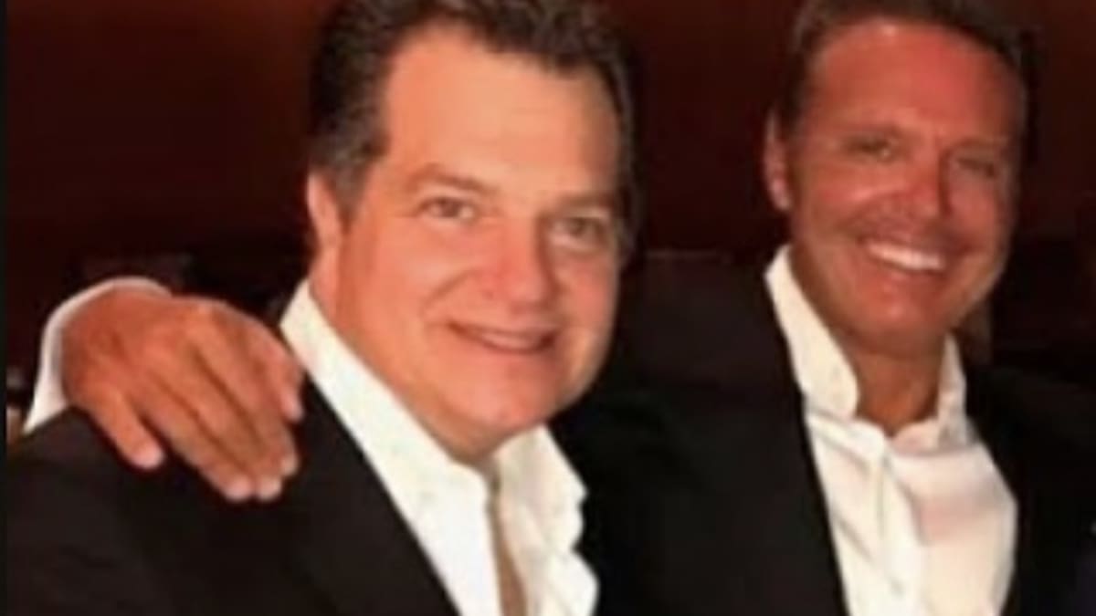 Miguel Alemán Magnani "estará" en la última entrega de la serie de Luis Miguel