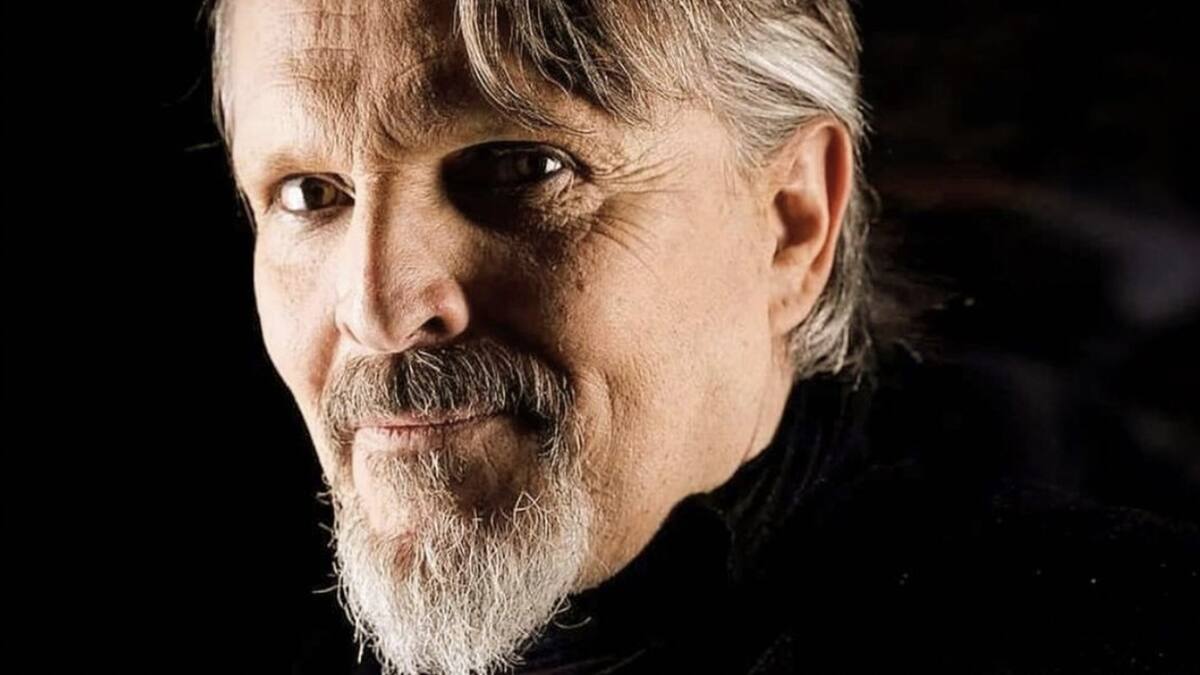 “La pandemia es una farsa”: Miguel Bosé insiste en el negacionismo