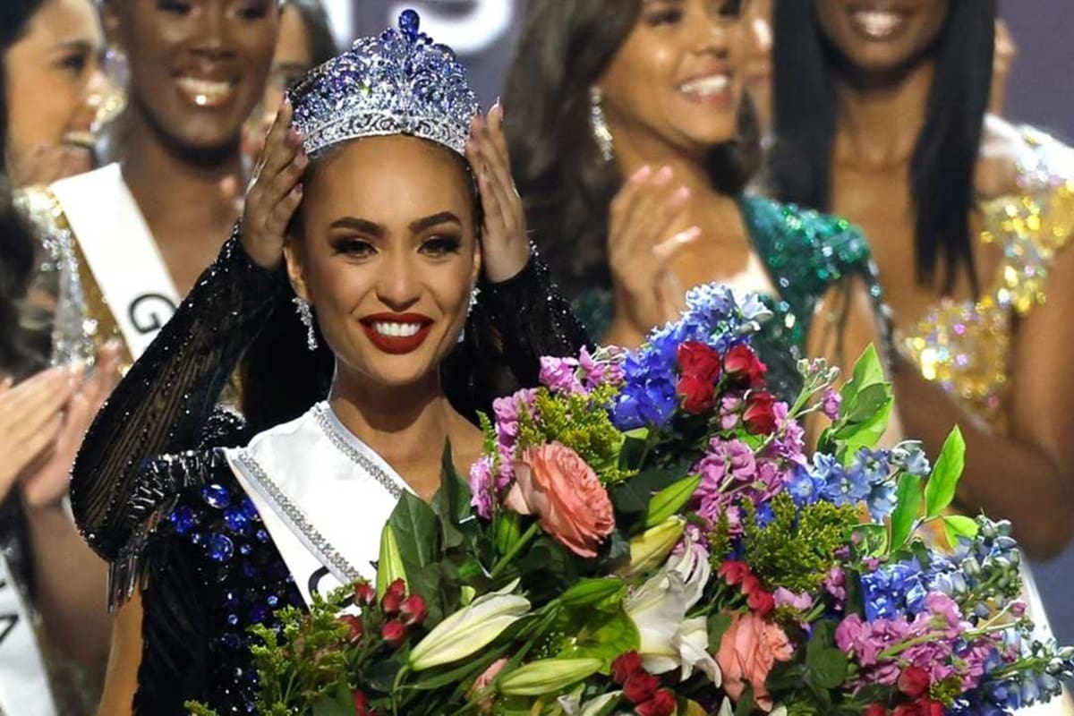Miss Universo R'Bonney Gabriel ha afirmado que no dejará su carrera profesional como diseñadora de modas. - Créditos: Instagram