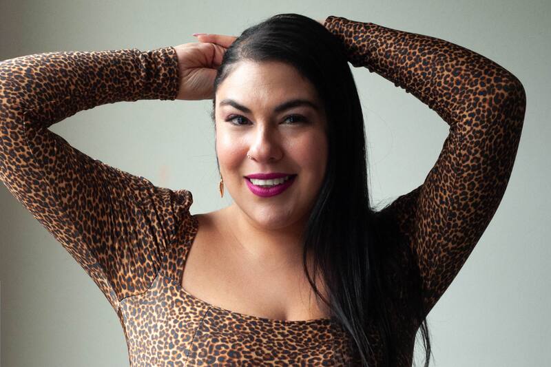 la única humorista mujer que se presentará en el Festival del Huaso de Olmué 2024.