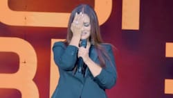 Myriam Hernández rompe en llanto en medio de concierto