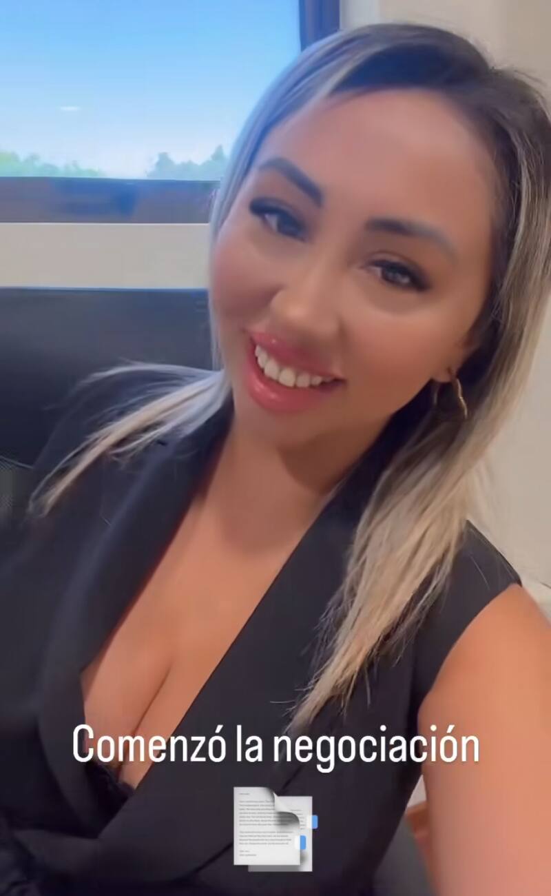 Naya Fácil habría firmado contrato con importante canal de TV