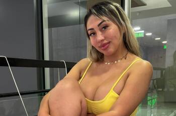 “Esa persona me dañó y vulneró”: Naya Fácil pide que no la nombren con el apellido de su padre