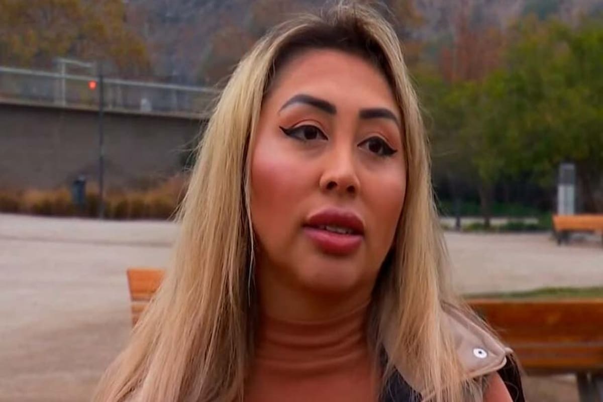 Naya Fácil se arrepiente de sus operaciones estéticas