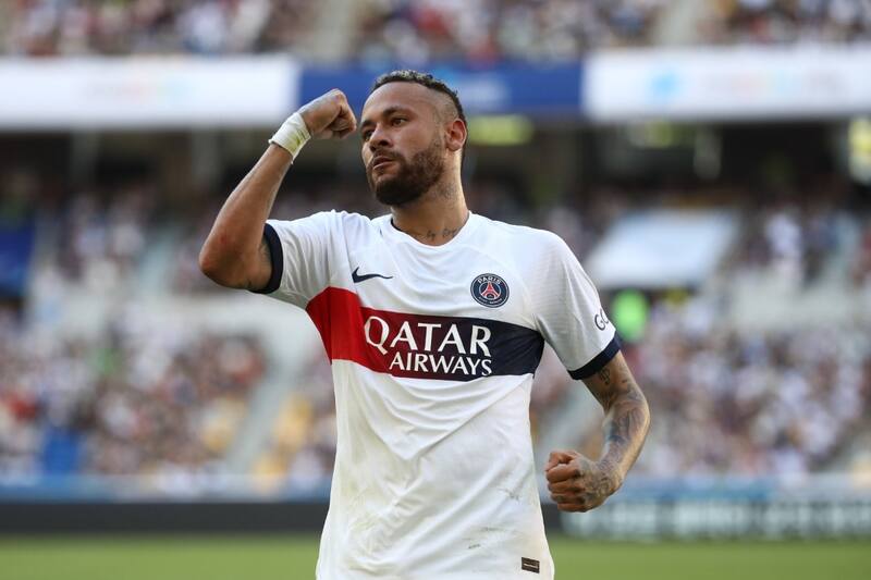 anotó dos goles en su regreso a las canchas con el PSG