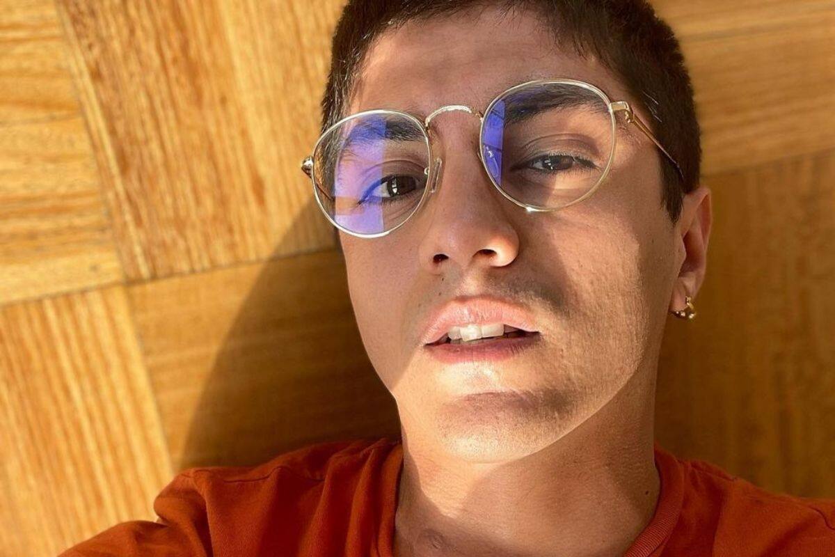 Desde el canal revelaron que el personaje del actor está inspirado en el cantante urbano, Marcianeke.