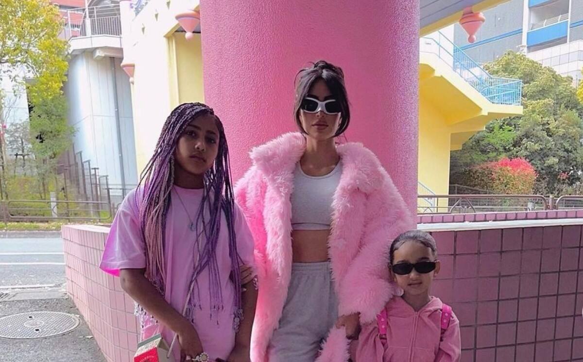 North West sorprende a Kim Kardashian La noche previa a la MET Gala la hija de la socialité quiso consentirla de una manera muy especial. - Créditos: Instagram