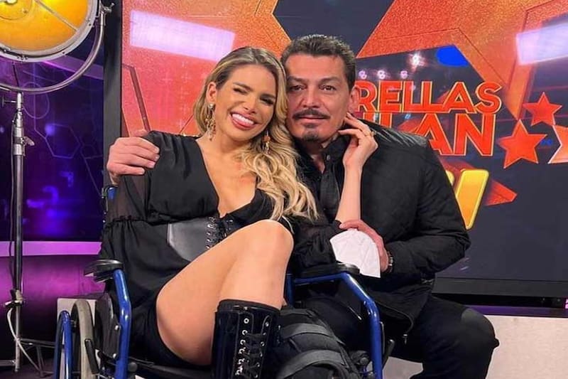 Novia de Julián Figueroa Marie Claire Harp es acusada por grabar el funeral de Julián Figueroa
- Créditos: Instagram