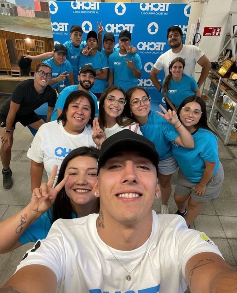 Pailita ha estado colaborando con Techo Chile.