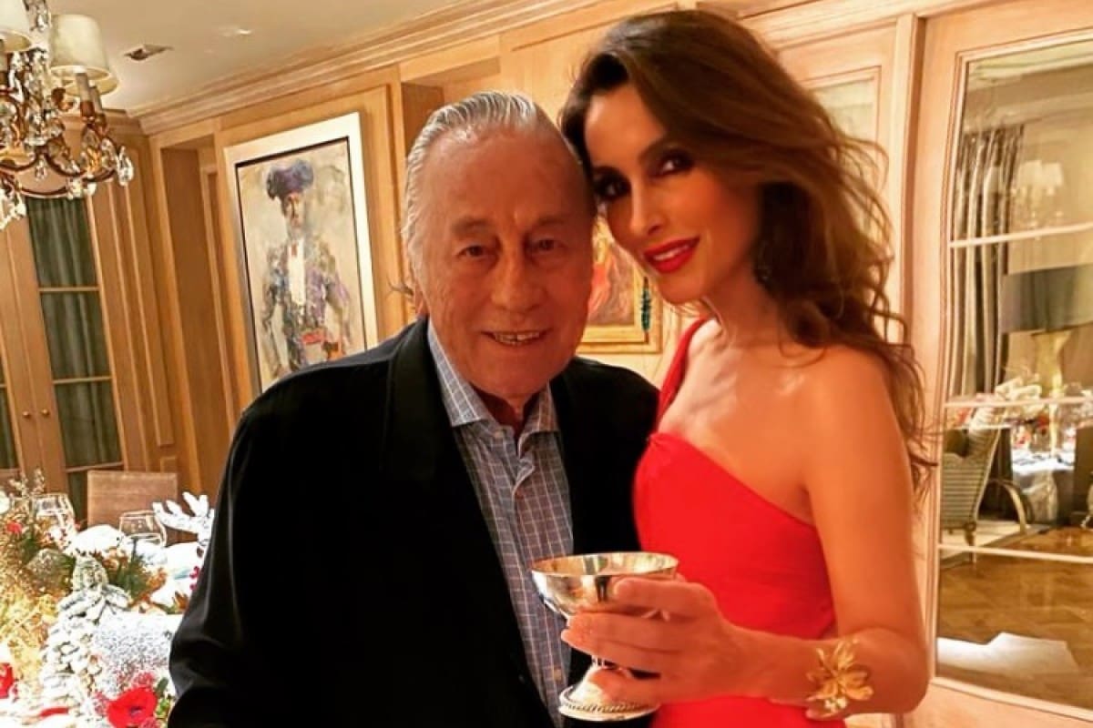 Paloma Cuevas y su padre Victoriano Valencia