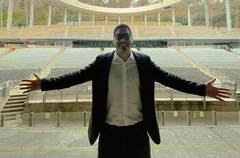 “Me recordé de las veces que me cerraron las puertas”: La emoción de Pancho Saavedra por ser el animador del Festival de Viña 2024