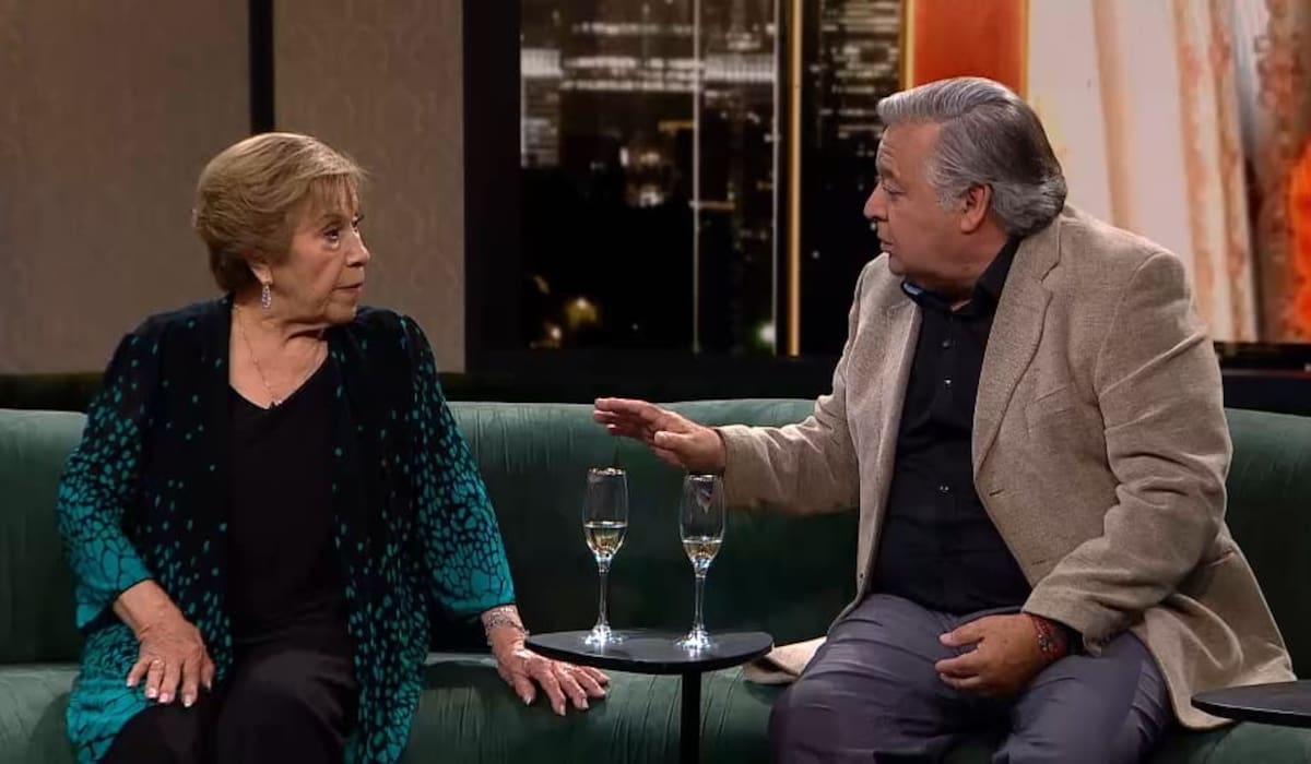 Junto a Ernesto Belloni. Créditos: CHV