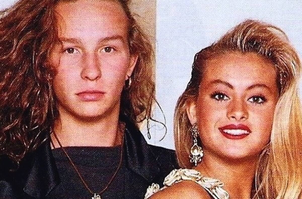 Paulina Rubio recuerda que con "Mío" defendió lo que era suyo "a medias"