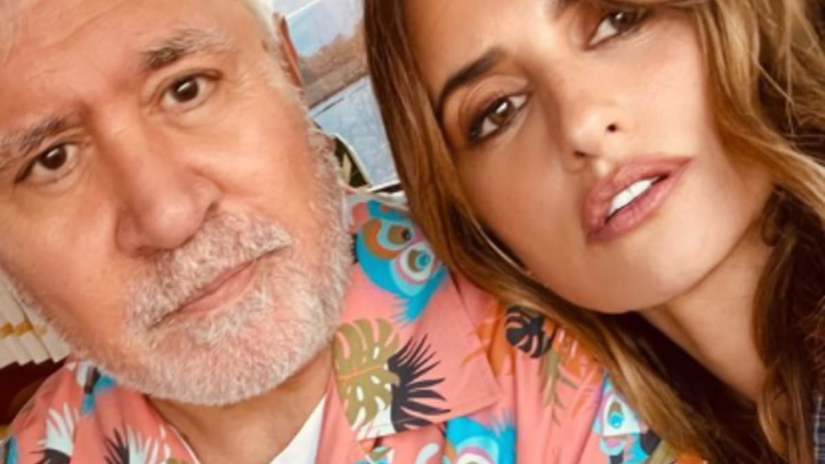 Pedro Almodóvar: "La memoria histórica es un tema pendiente en la sociedad española"