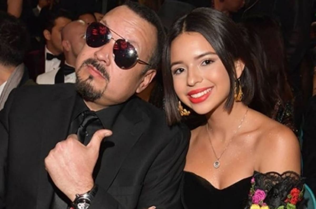 Ángela Aguilar se burla de su papá Pepe Aguilar y lo llama "chavorruco" durante un "Instagram Live"