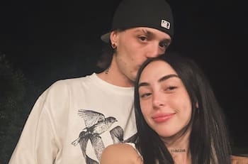 Esta es la foto que subió Peso Pluma junto a Nicki Nicole en medio de su polémica por el Festival de Viña 2024