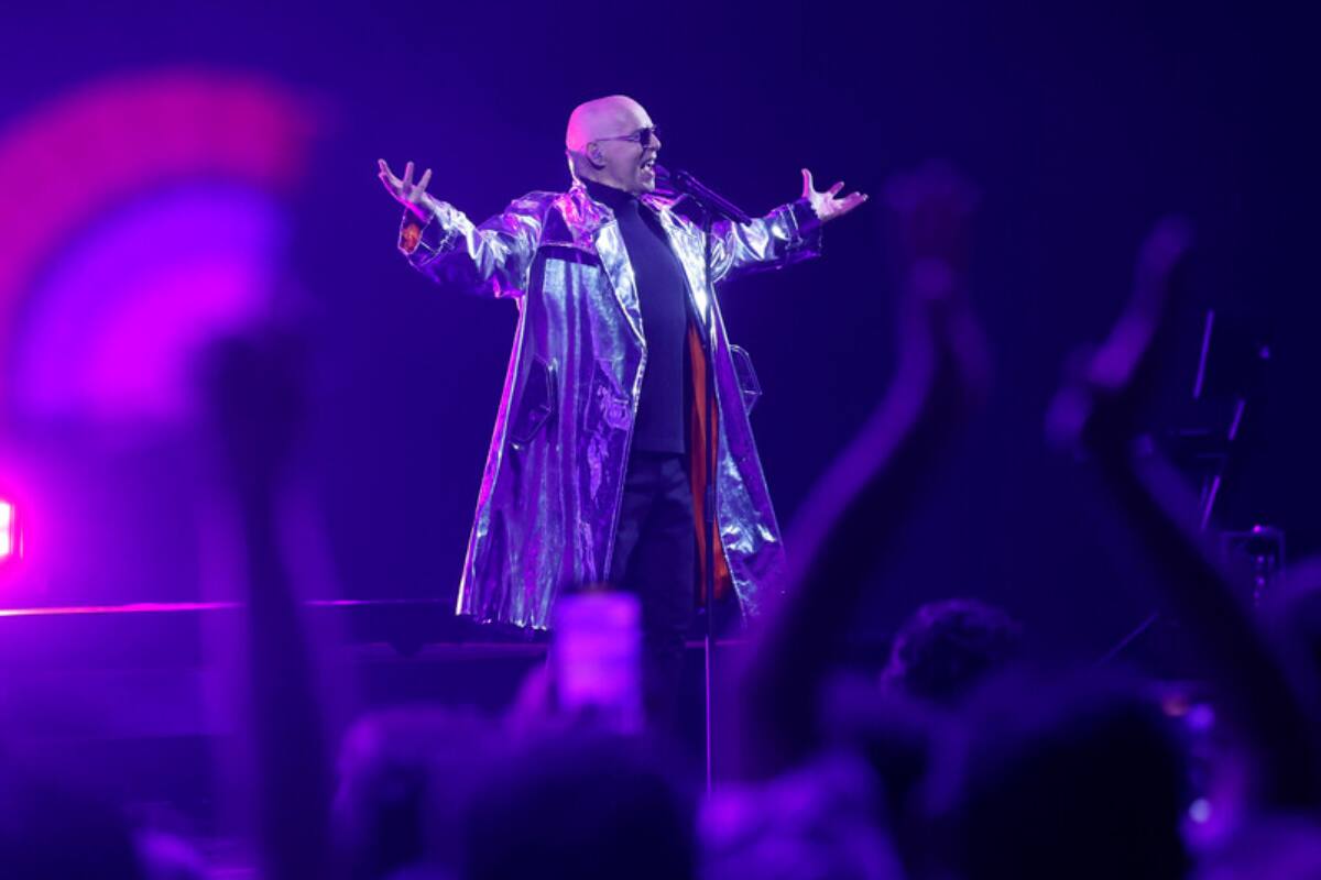 Mega se llenó de críticas durante el show del dúo británico. (FOTO: SEBASTIAN CISTERNAS/ ATON CHILE)