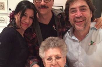 Carlos, Mónica y Javier Bardem dan emotiva despedida a su madre y lo comparten