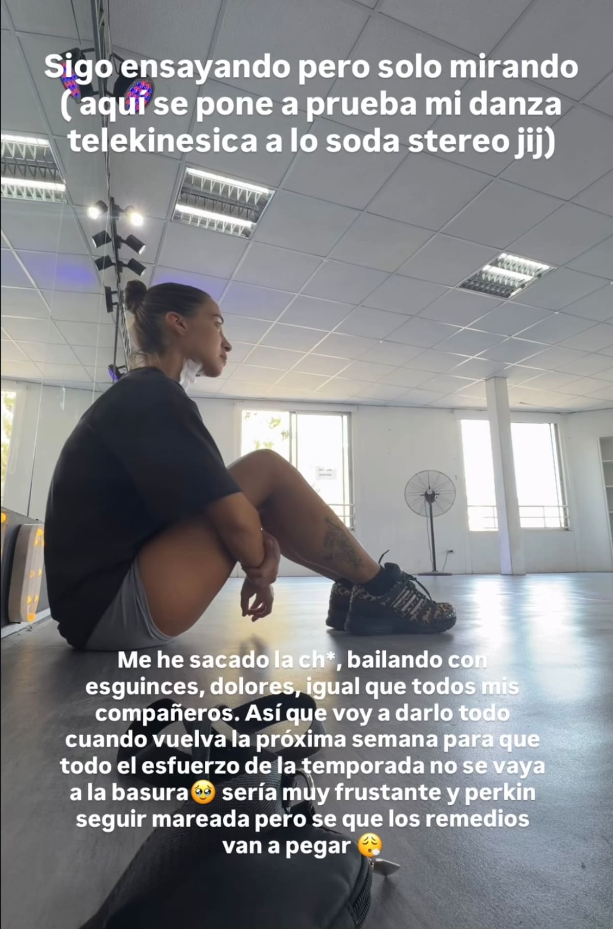 La artista sigue en reposo debido a su peligrosa lesión.