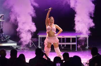 Princesa Alba derrochó talento y desplante en el Festival del Huaso de Olmué