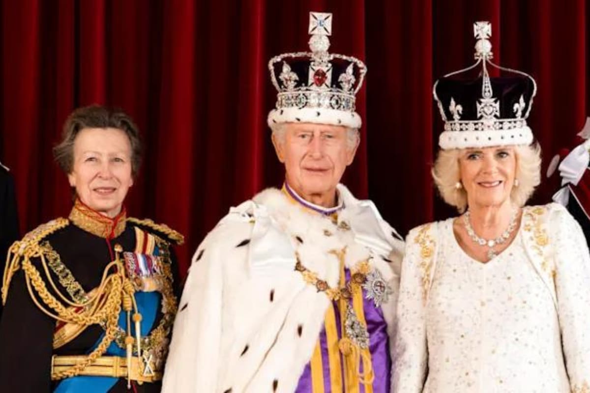 La princesa Ana evaluó el desempeño que ha tenido la reina consorte.